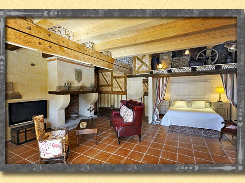 โลแบร์เฌอรี Hotel Sauzon ภายนอก รูปภาพ